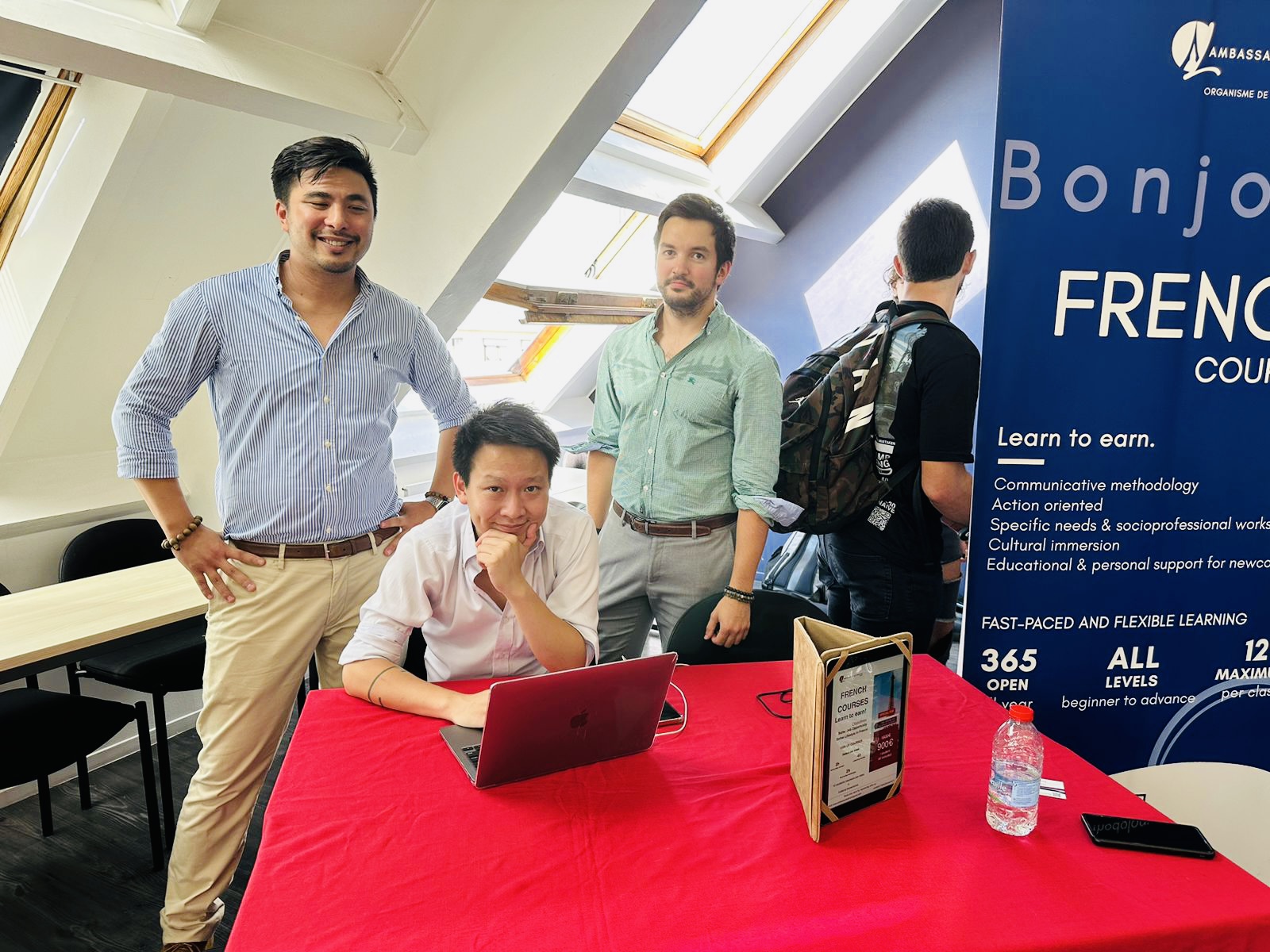 62e4d1d2-a501-49d9-a990-5410d3d0b337 (2)